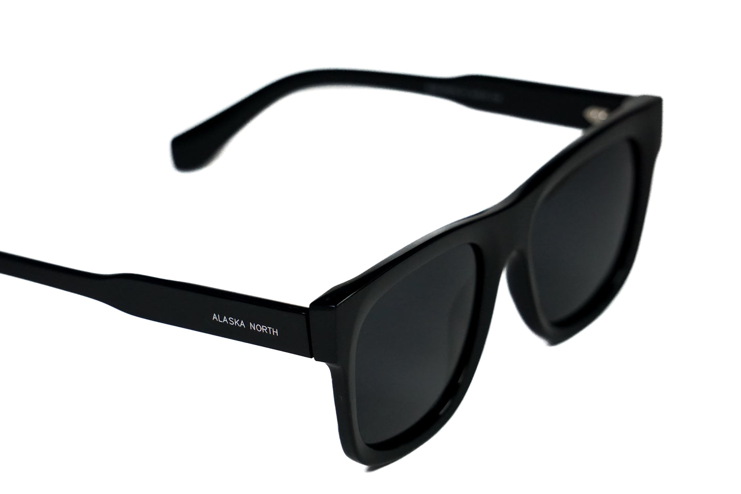 BOLD BLACK
